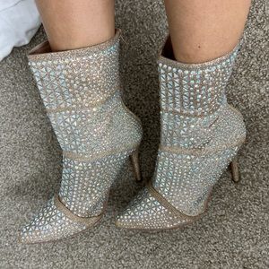 Sparkling glitter boots high heels